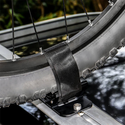 Fahrradgabel sicher im MUQZI Gabelhalter für den Transport fixiert