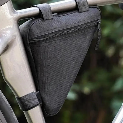Wasserdichte Fahrrad Rahmentasche sicher am Fahrradrahmen befestigt
