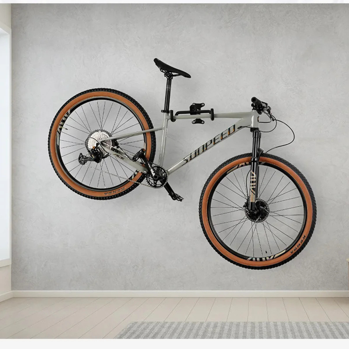 Fahrrad Wandhalterung zur sicheren und platzsparenden Aufbewahrung eines Fahrrads an der Wand